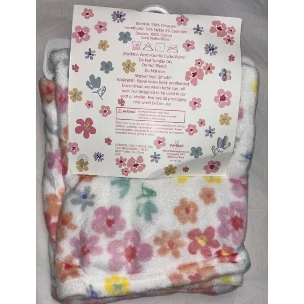 Ava Olivia Baby Girl Plush Flower Blanket Booties‎ Headband Bow Set Gift NWT